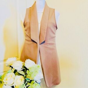 NEW SIMPLY RUBY Elegant Tan Sleeveless Women's Coat
